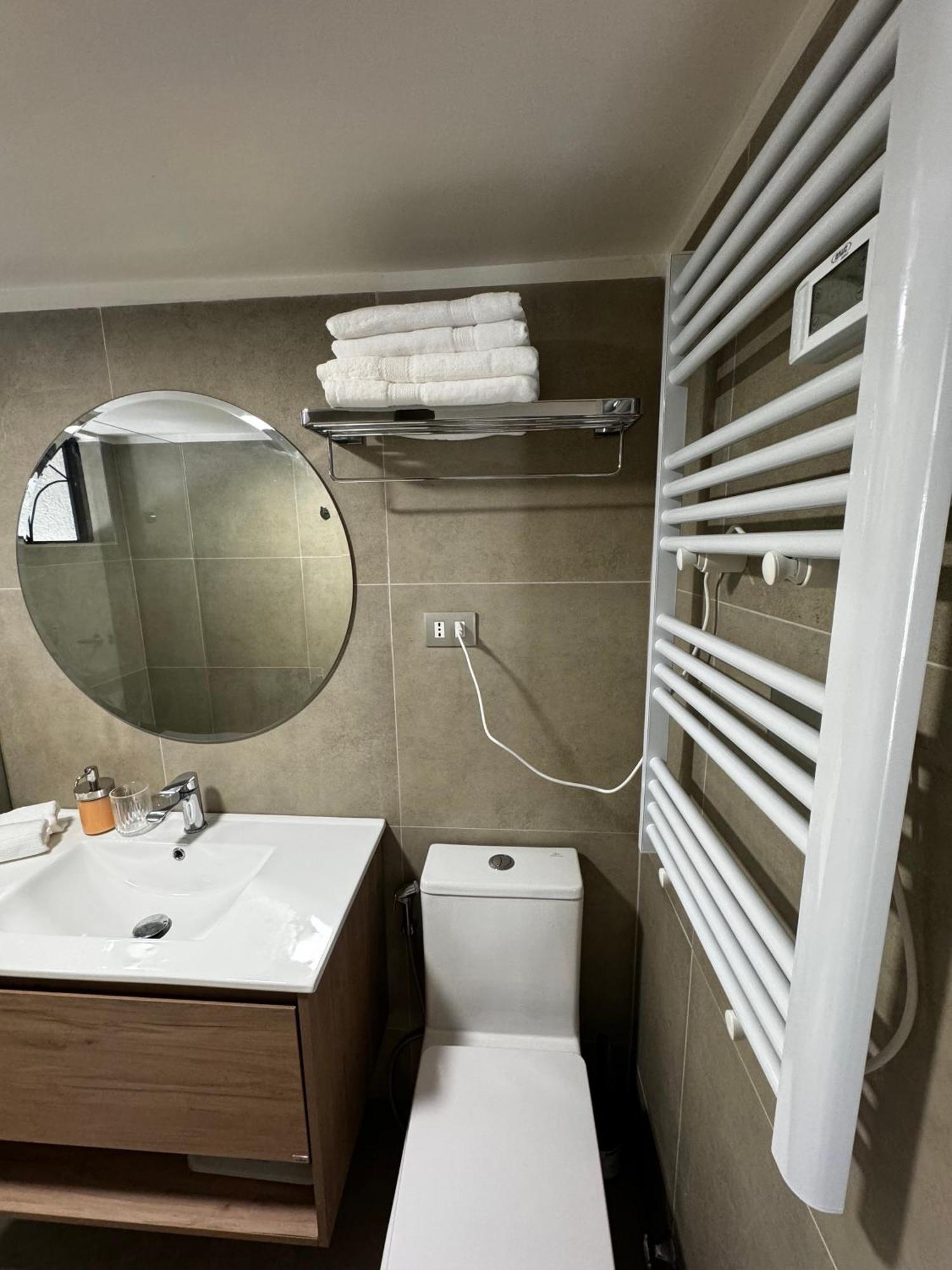 Alto Las Condes Apartments Santiago Kültér fotó
